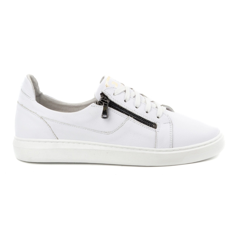 Men's casual shoes made of natural leather POLBUT 2125 White
