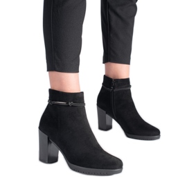 Elegant suede ankle boots with a heel by Sergio Leone black