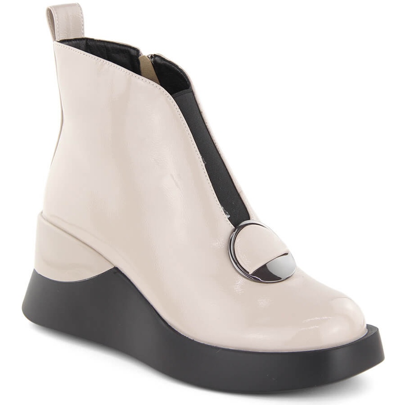 Women's patent leather wedge ankle boots D&A S.Barski Premium Collection MR880-136 beige Women's patent leather wedge ankle boots D&A S.Barski Premium Collection MR880-136 beige