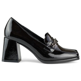 Black elegant patent leather high-heeled shoes Black elegant patent leather high-heeled shoes