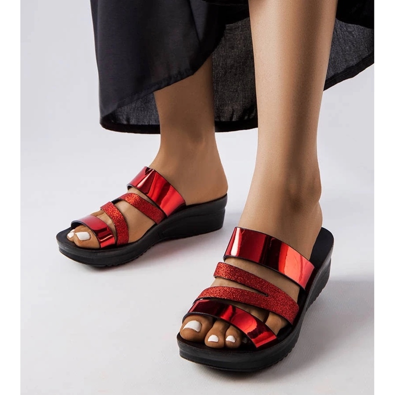 Leather elegant patent pumps with a block heel black