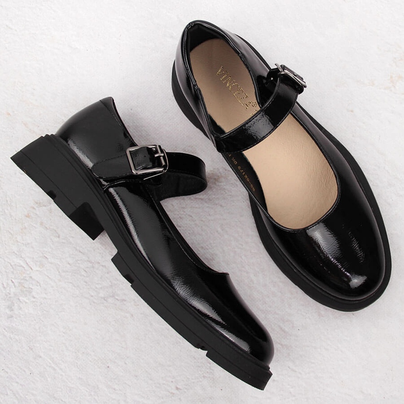 Women's patent leather shoes black Vinceza 62179