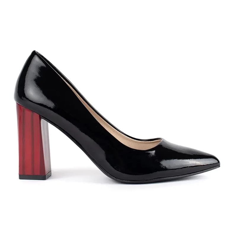 Elegant patent black pumps with a block heel