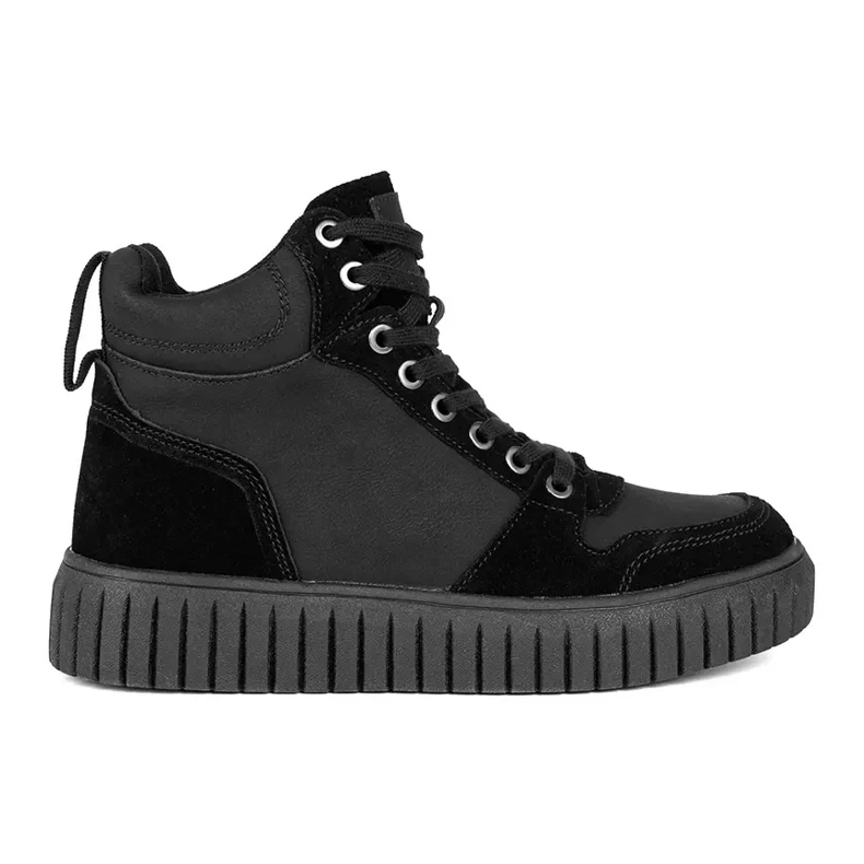 Black ankle boots made of genuine leather with a thick embossed sole Black ankle boots made of genuine leather with a thick embossed sole