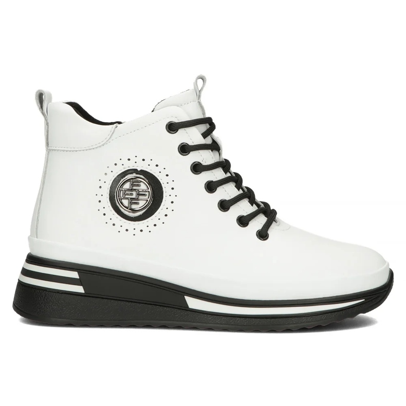 Leather ankle boots on platform Filippo DBT4215/24 Wh white