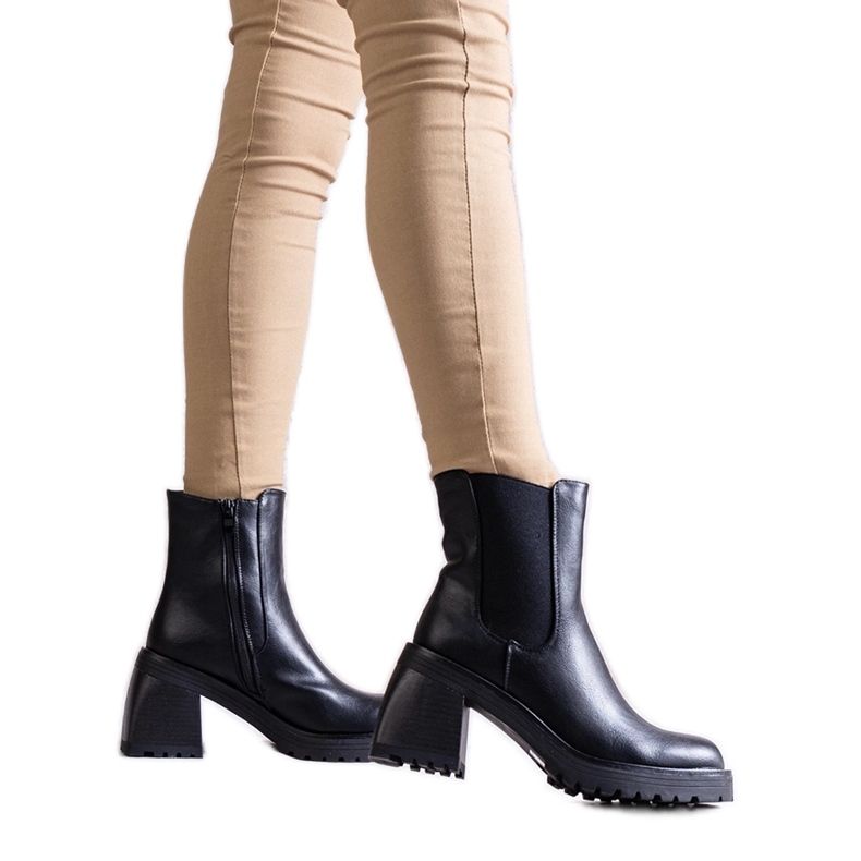 Black women's ankle boots with a block heel made of eco-leather Ariane