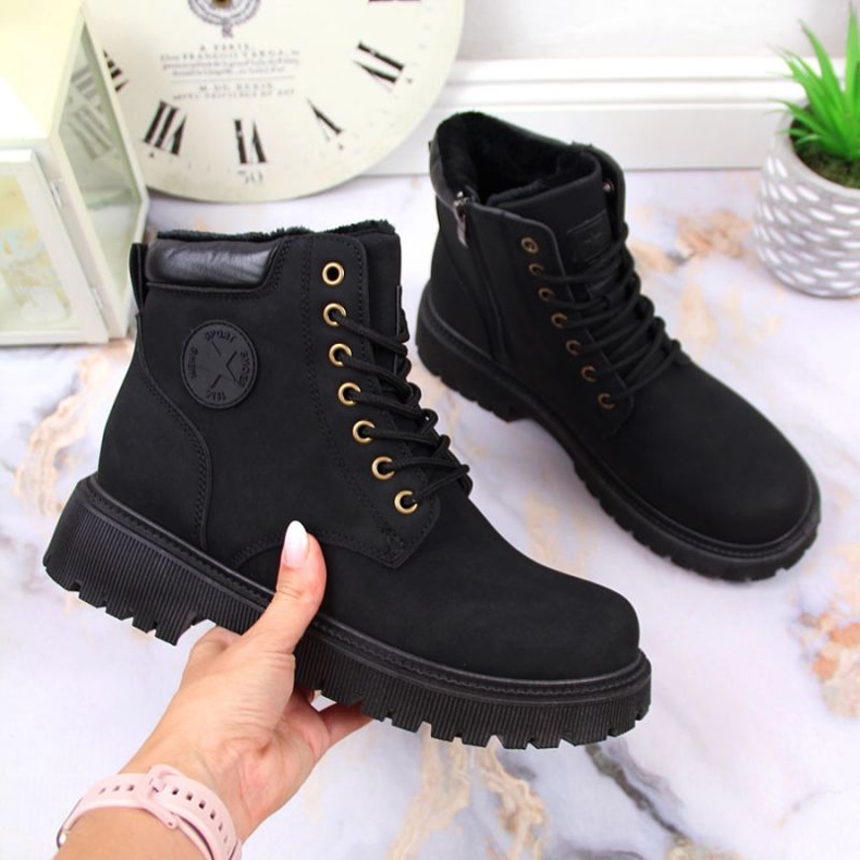 Insulated boots with zipper NEWS EVE364A black