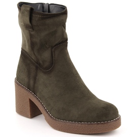 Women's suede ankle boots on a heel, green Potocki 51302