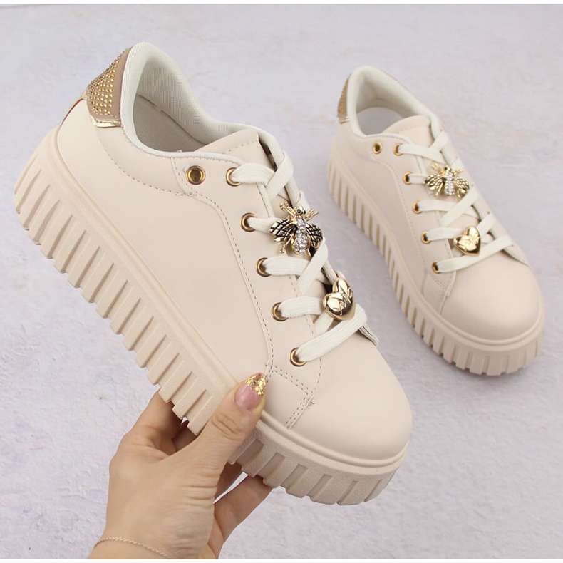 Women's sports shoes on a platform, beige NEWS 4756