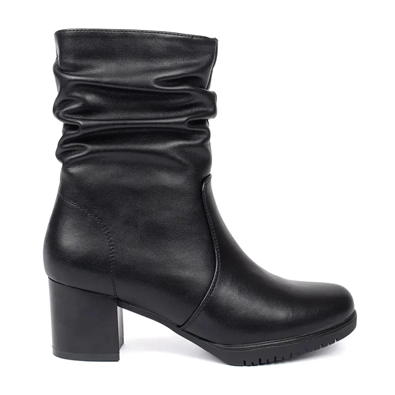 Black leather women's wrinkled ankle boots by Sergio Leone
