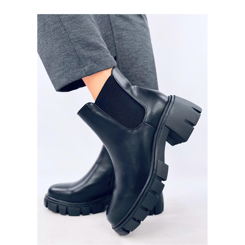 Ledeck Black Pu wide-heeled Chelsea boots - Inello
