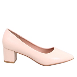 Low-heeled, full-grain pumps beige