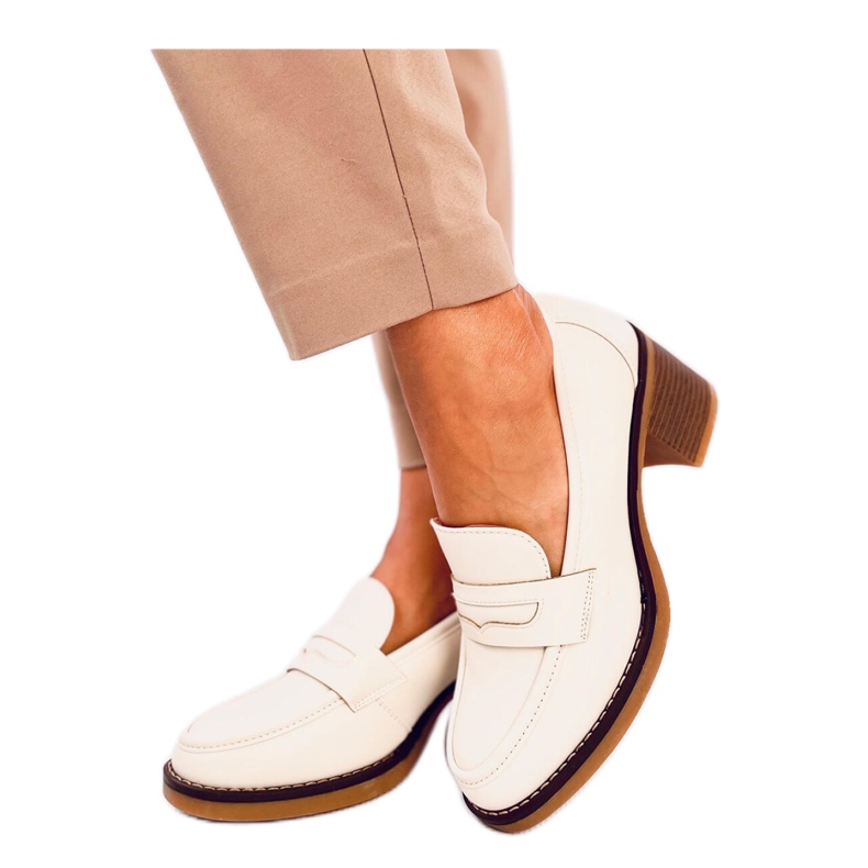 Beige high-heeled moccasins