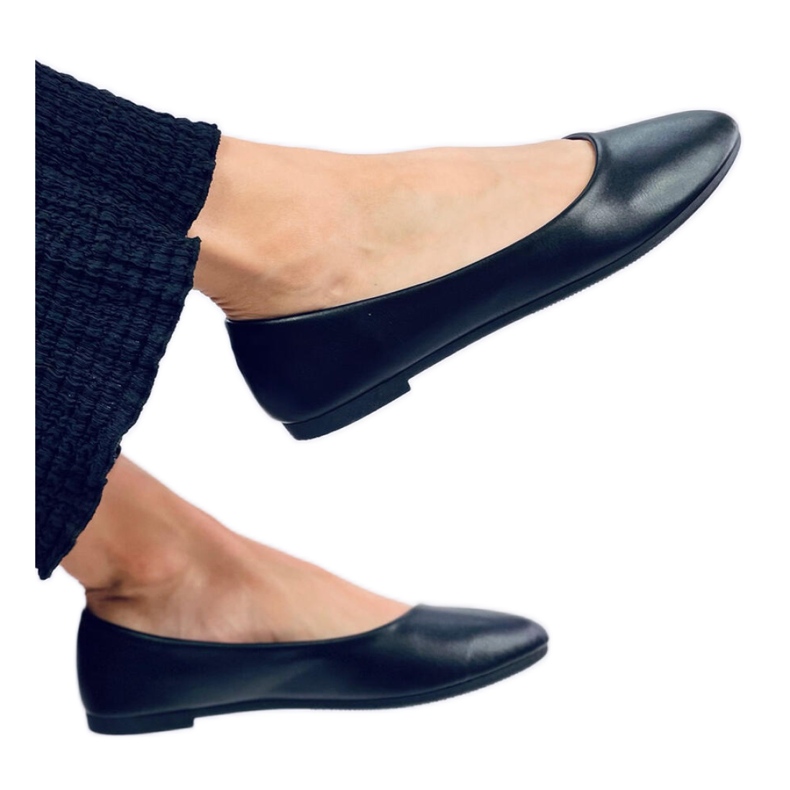 Classic full-grain ballet flats Musse Black - Inello