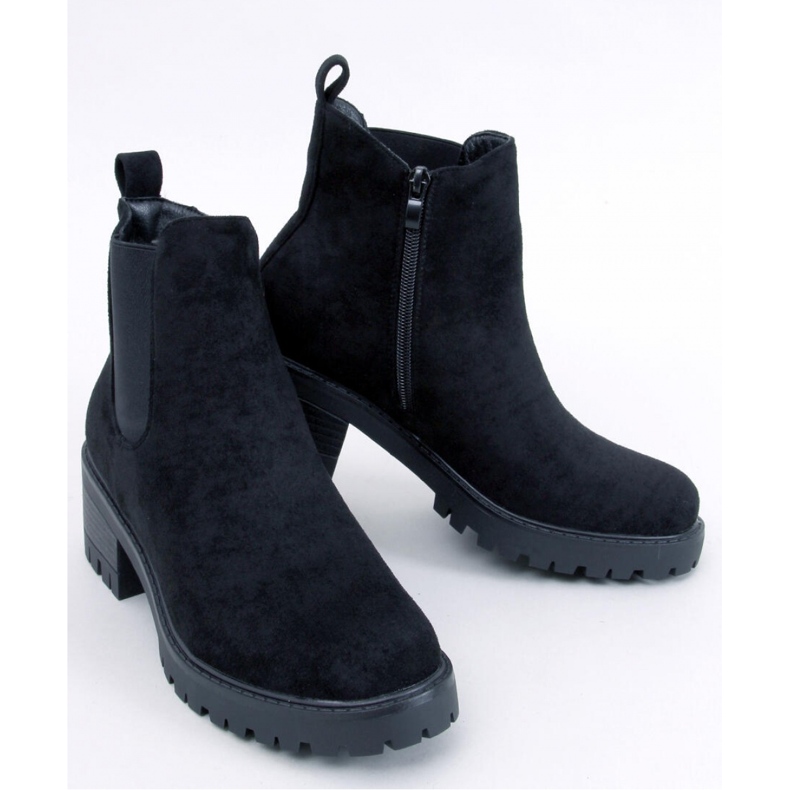 Bria Black Chelsea boots - Inello