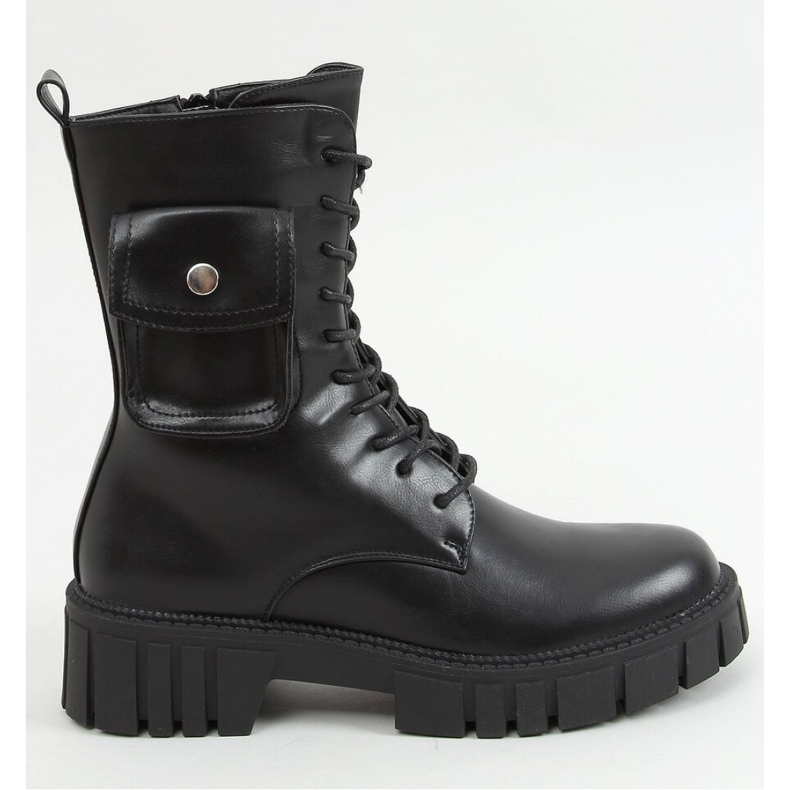 Black workers with a pocket UK50P Black - Inello