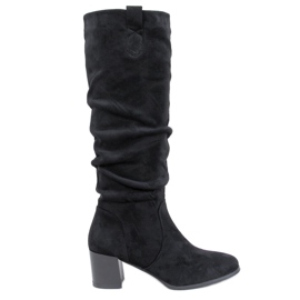 Pinsoni Black ruffled boots