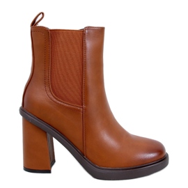 Lilley Camel Chelsea boots with a high heel brown