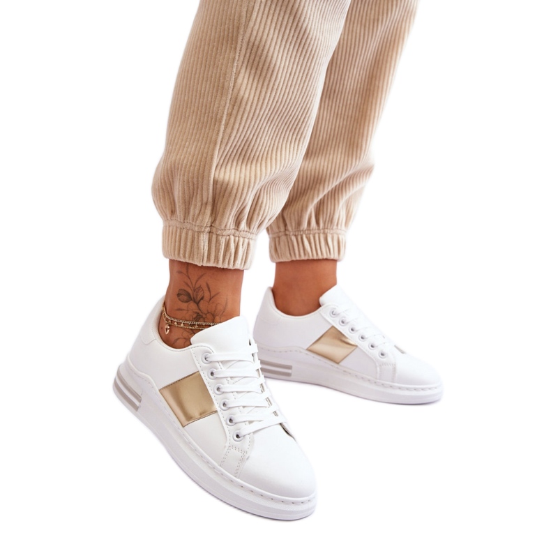 Sports Shoes Model Follow Me 2256 White/Gold - Step in style