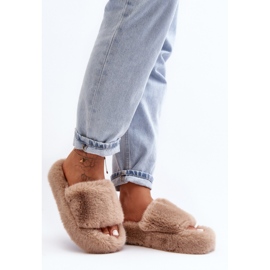 Beige women's slippers Beige women's slippers