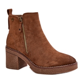 Brown insulated women's ankle boots