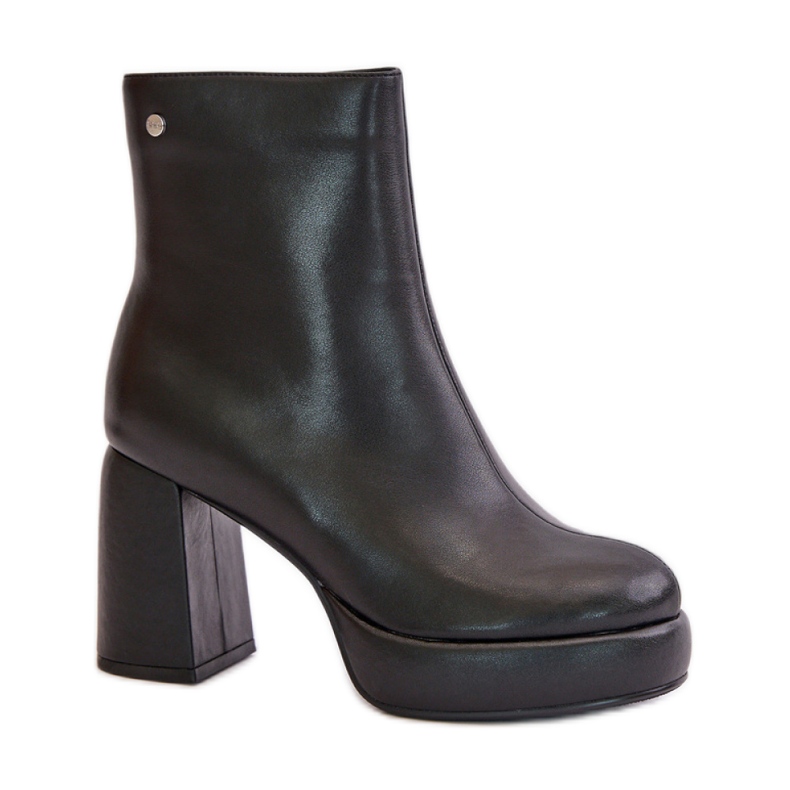 GOE High heel ankle boots with a platform black