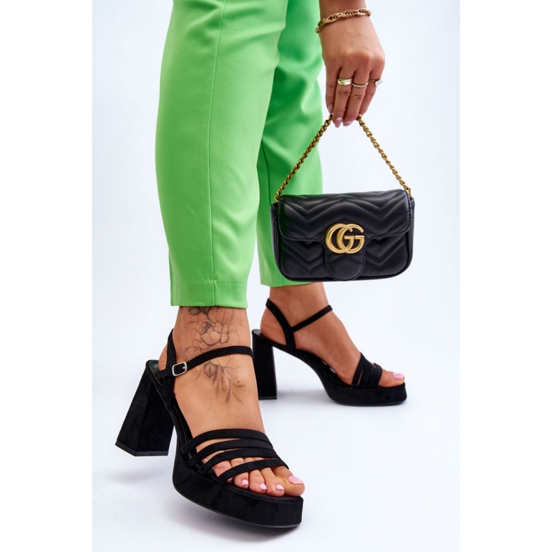 Sandals Model Verda ZY222 Black - Step in style