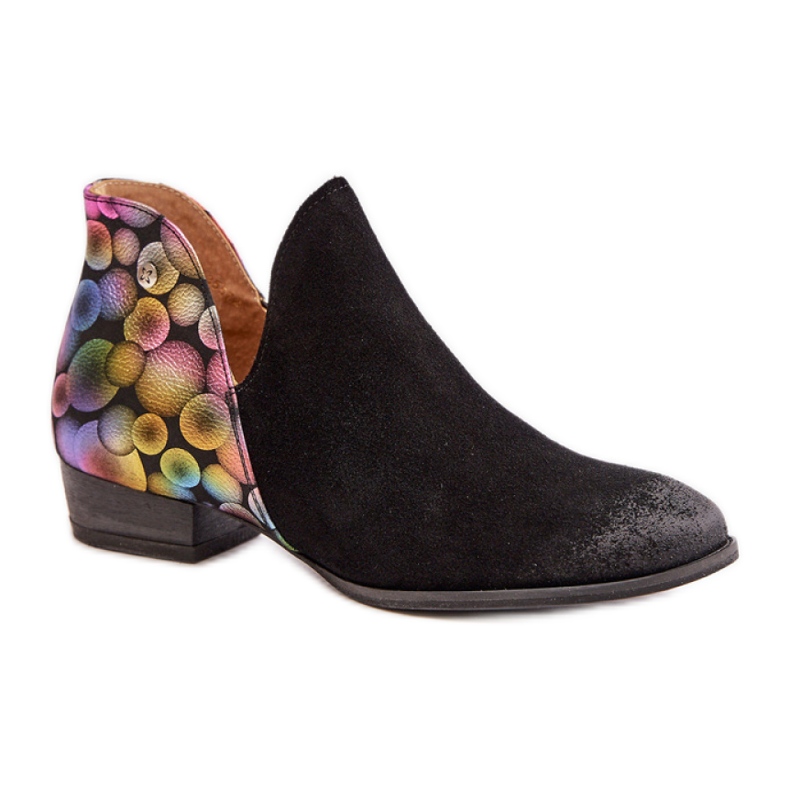 Boots Model Maciejka 04091-77 Black - Step in style