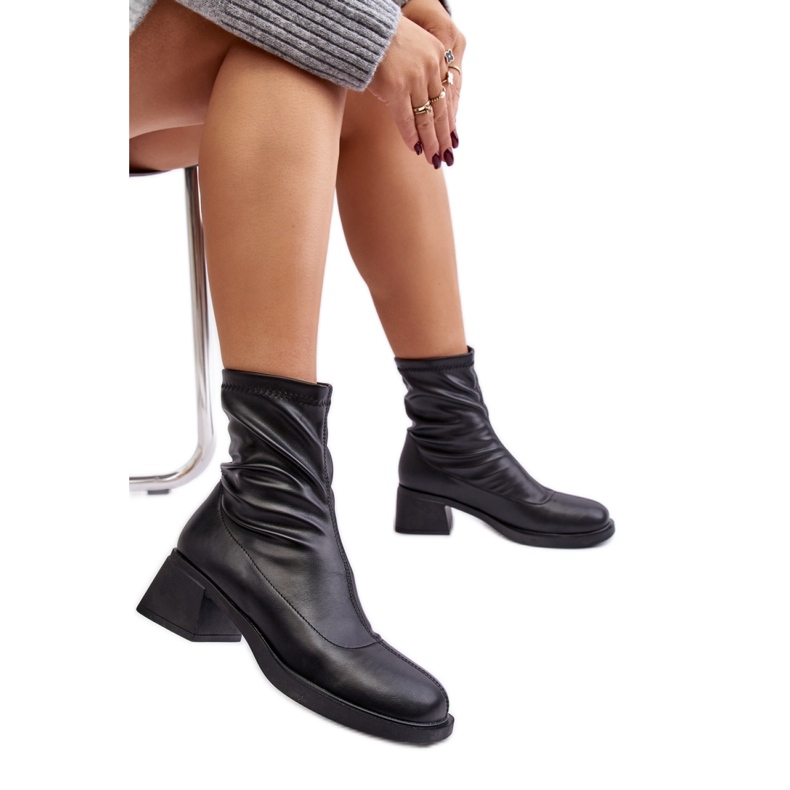 Boots Model Aphroteia 23BT35-6449 Black Leather - Step in style