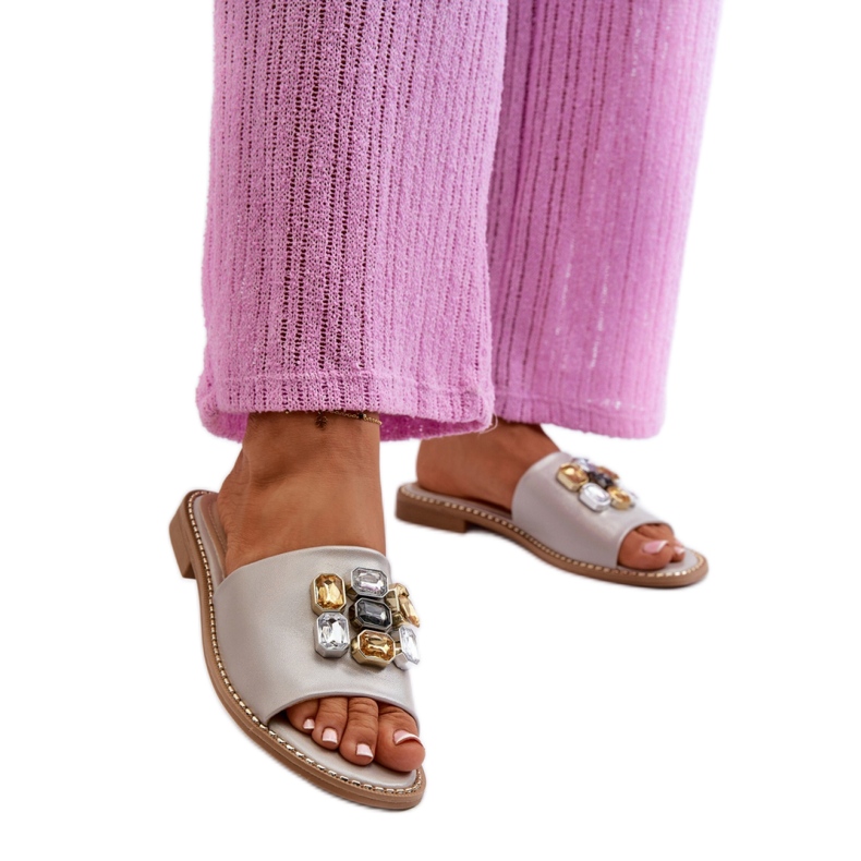 S. BARSKI Women's flat sandals with decorations beige S. BARSKI Women's flat sandals with decorations beige