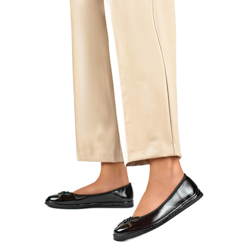 Women's Ballerina Shoes with Bow GD-XR392-B black lacquered Women's Ballerina Shoes with Bow GD-XR392-B black lacquered