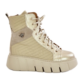 Leather Ankle Boots on the Platform Maciejka 06751-25 Gold golden