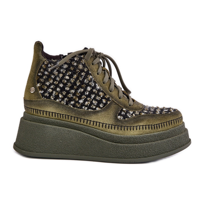 Leather Boots On Platform And Wedge Maciejka 06759-09 Green