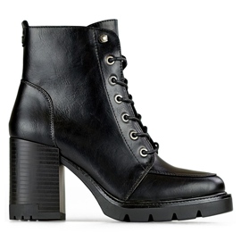 Ladies' high-heeled lace-up boots, insulated winter shoes black