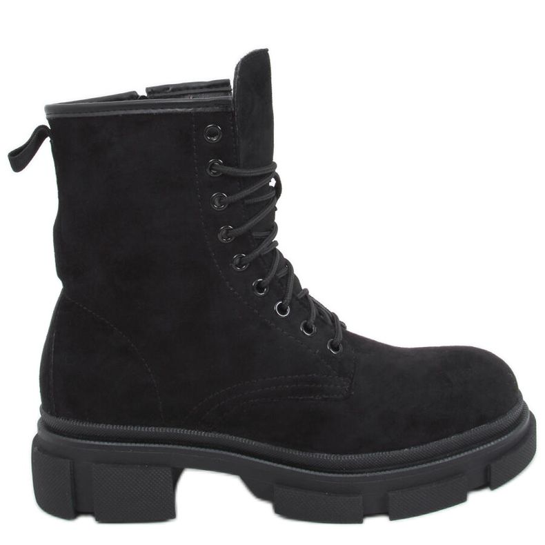 Dazy Black suede workers