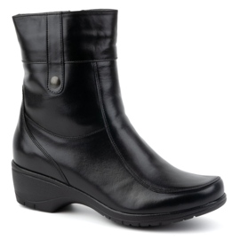 Olivier Women's leather insulated ankle boots with zipper 072BB, black