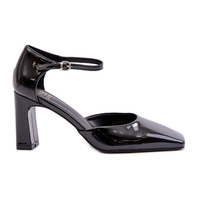 Pumps on a high heel made of patent leather, black Emindria