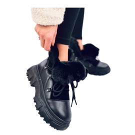 Black women's snow boots