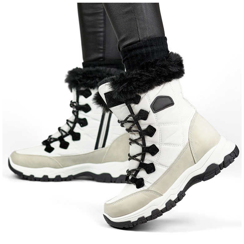 High, insulated snow boots, sports winter, insulated boots, thickly insulated women's boots white