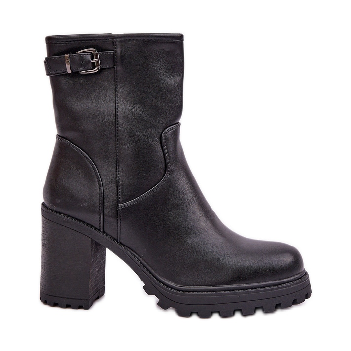 Insulated ankle boots with a buckle, black