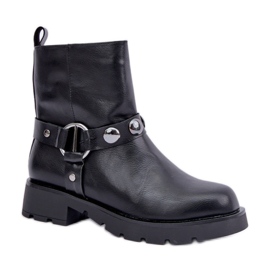 Black women's flat-heeled boots
