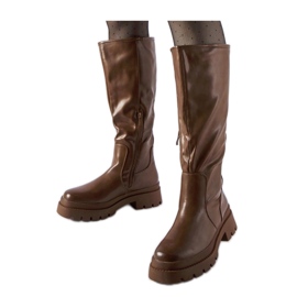 Brown flat classic boots by Christien - Solea Brown flat classic boots by Christien - Solea