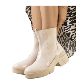 Beige patent leather ankle boots from Asma - Solea