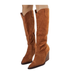 Brown insulated cowboy boots from Ezer - Solea