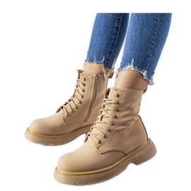 Dark beige classic boots from Benvenuto - Solea