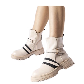 Beige insulated boots from Laderoute - Solea