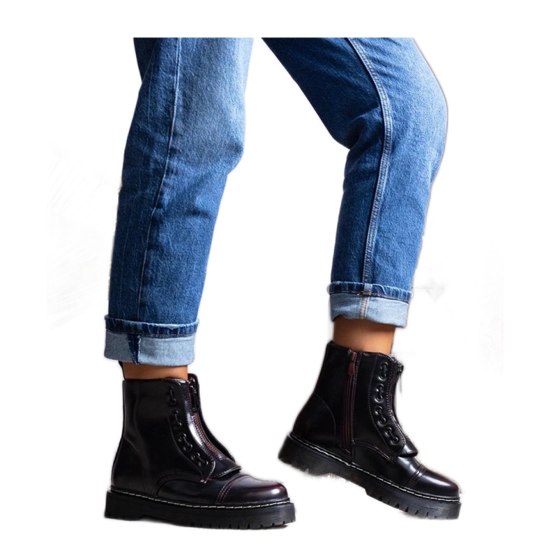 Burgundy insulated hiking boots red