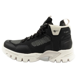 Tamaris Active trekking shoes 1-25207-30 032 black Tamaris Active trekking shoes 1-25207-30 032 black