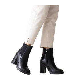 Black high-heeled ankle boots made of Almase - Solea eco leather