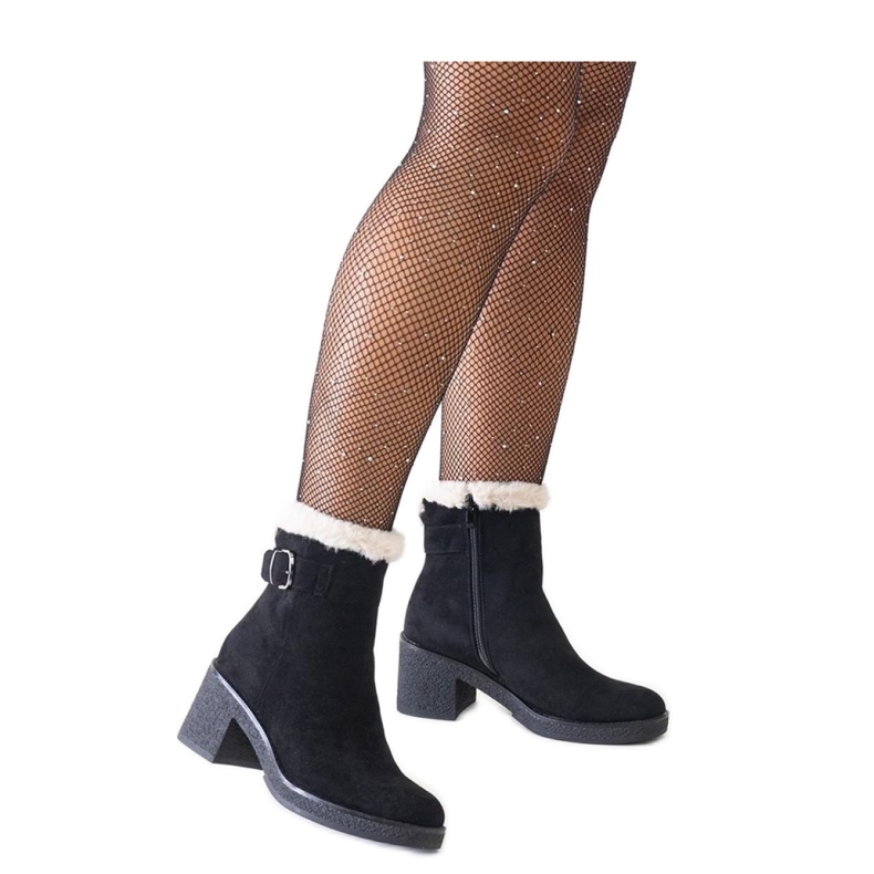 Black ankle boots decorated with eco-suede Amtula fur - Solea